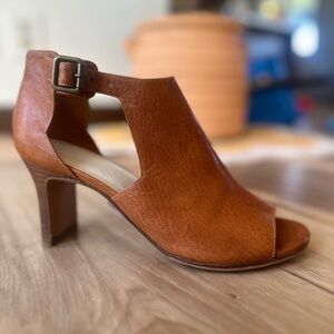 MAISON MARTIN MARGIELA Gradient Heel Cutout Sandals Brown Leather Open Toe